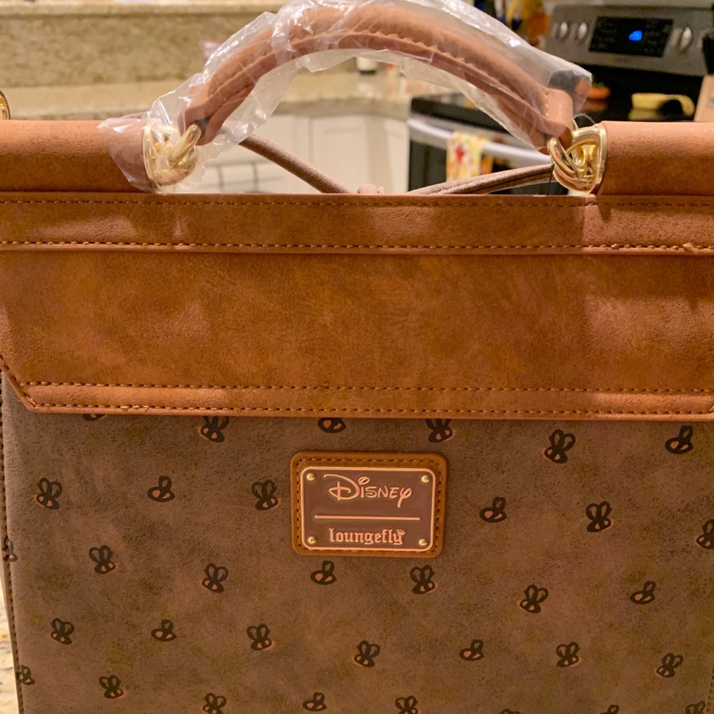 Loungefly Winnie the Pooh purse BNWT